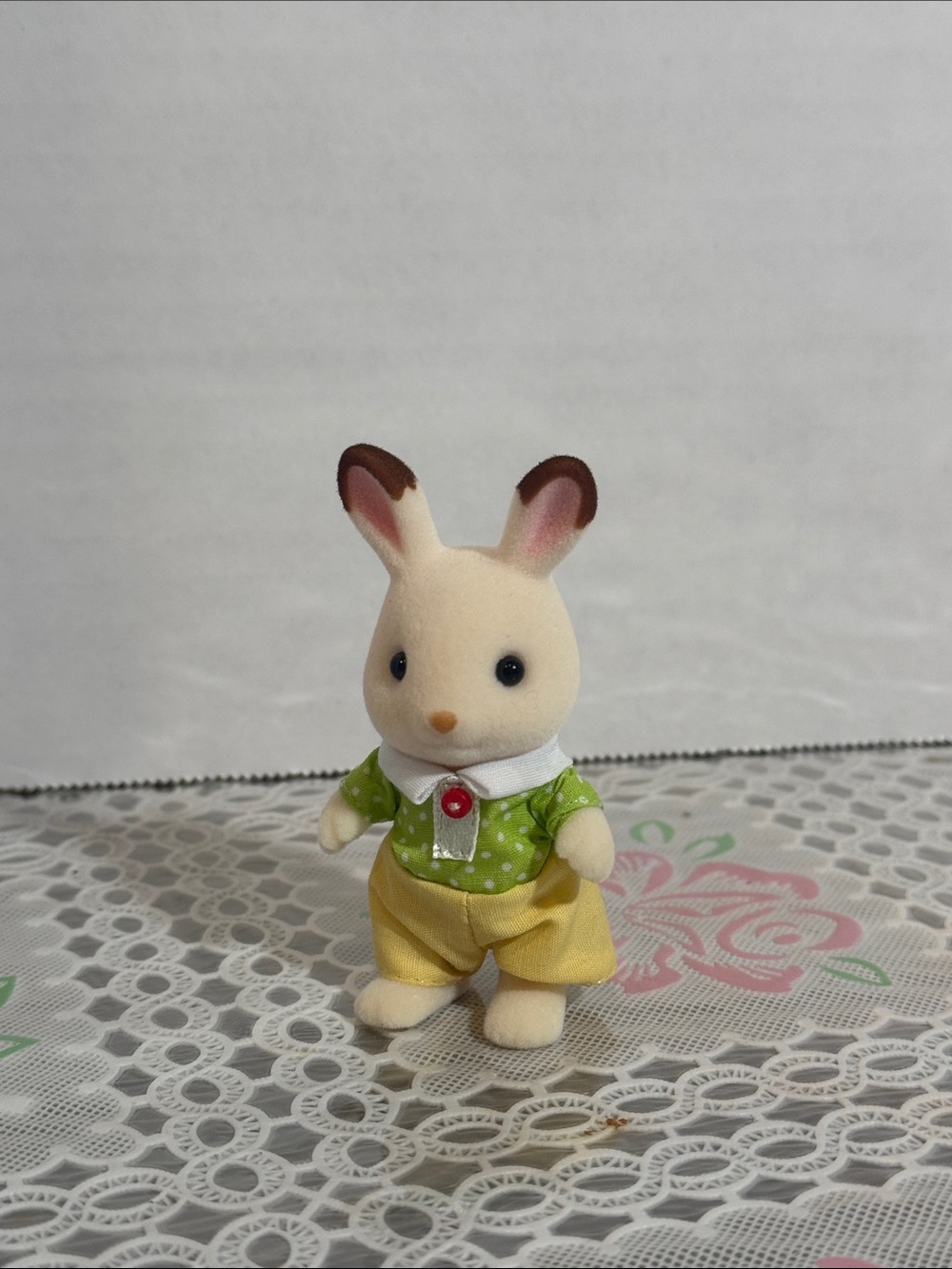 Sylvanian Families Epoch Calico Critters Chocolate rabbit boy
